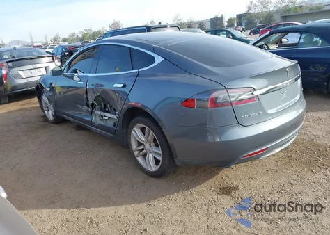 2013 Tesla Model S from USA, damaged, VIN 5YJSA1CG9DFP09733